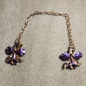 Flower sweater chain clip